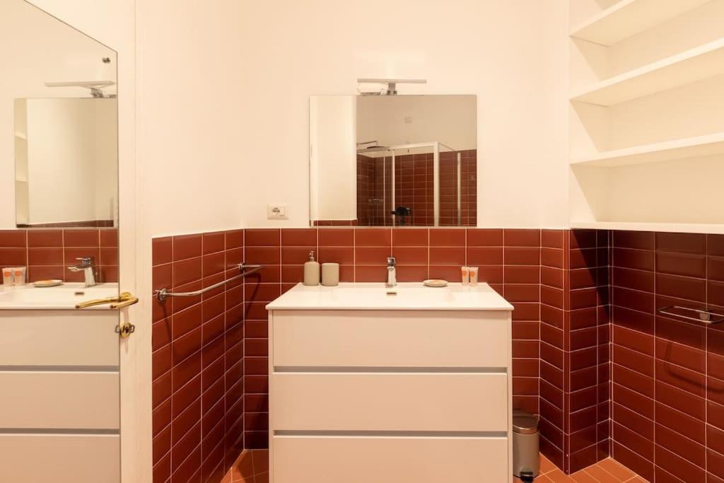 Elegante Bilocale Porta Genova - Mirable Pm Leilighet Milano Eksteriør bilde